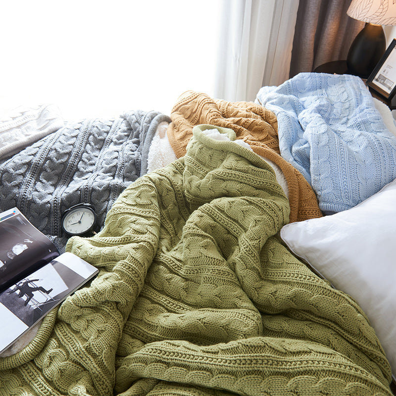 Green Color Chunky Knit 2 Sides Acrylic Yarn Plush Soft Sherpa Throw Blanket